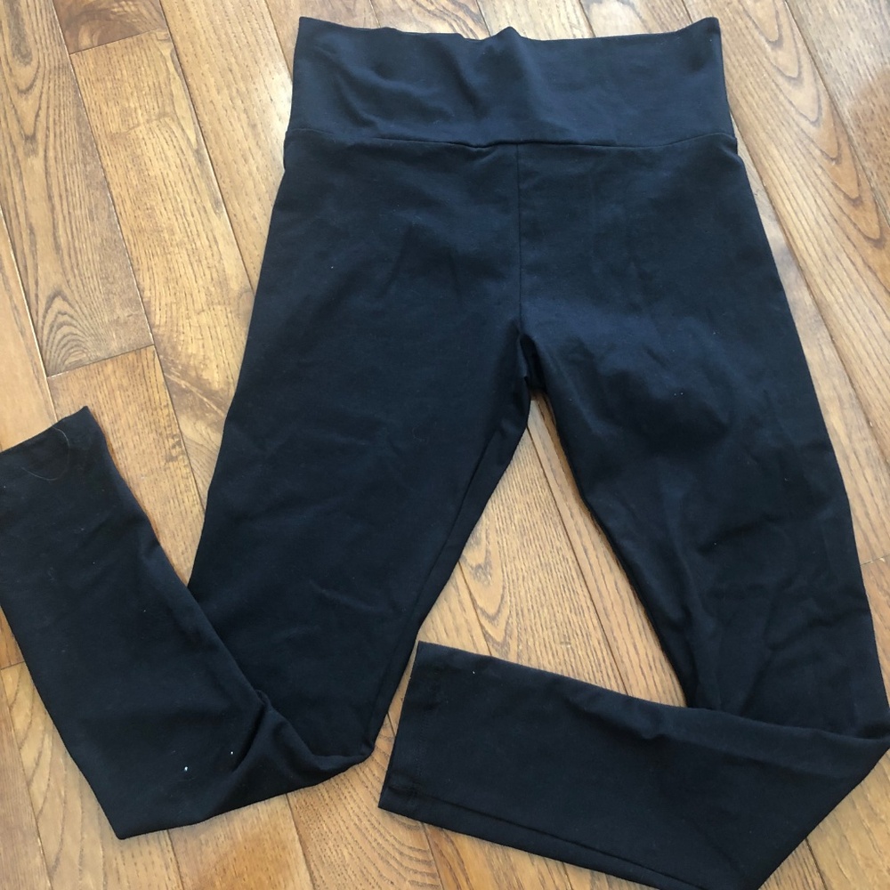 *Forever 21 black casual leggings